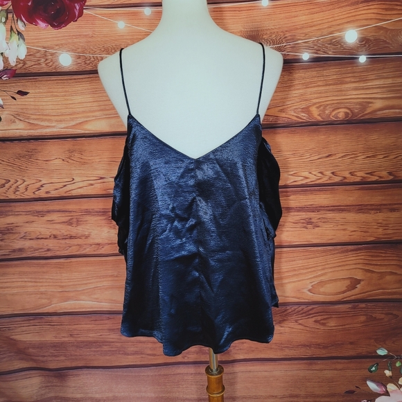 3/$15 NWT Anthropologie Silence + Noise Navy Marin Cold Shoulder Top - Picture 6 of 7